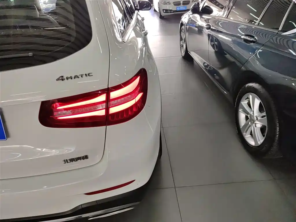 Mercedes-Benz GLC 2019 GLC 260 4MATIC Luxury фото 24