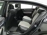 Photo 15 - Volkswagen Magotan
