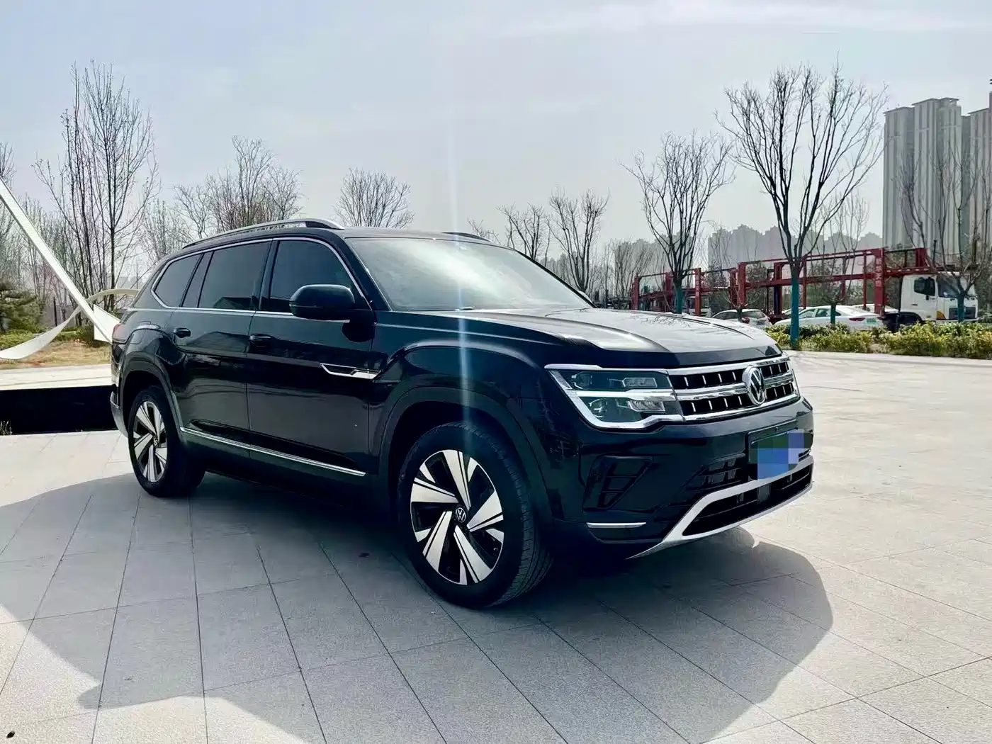 Volkswagen Teramont 2024 380TSI 4WD Prestige Luxury Edition фото 3