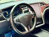 Photo 10 - Tesla Model S