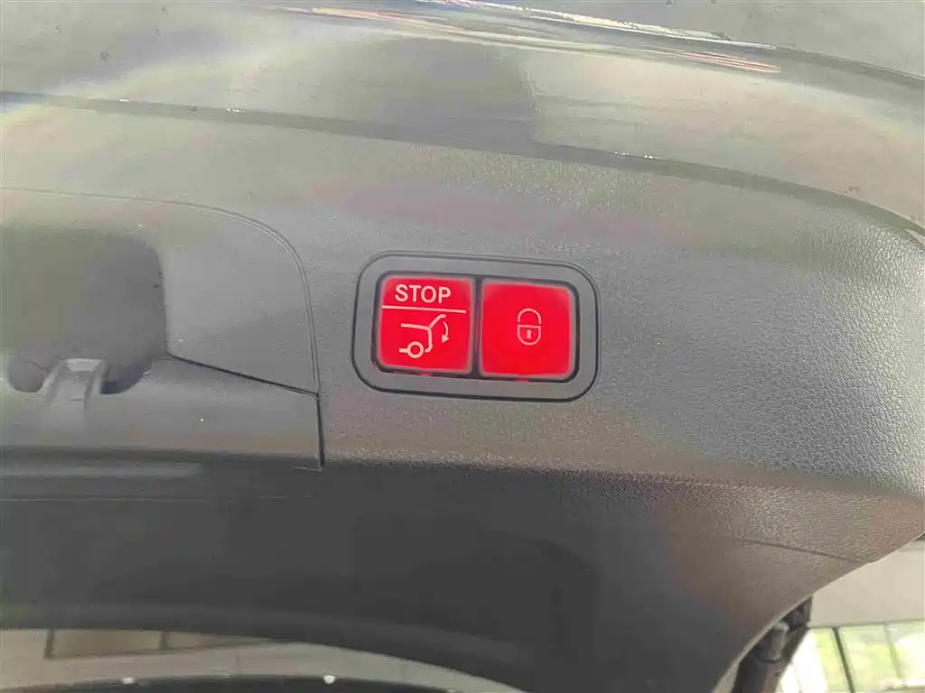 Mercedes-Benz GLE 2024 GLE 450 4MATIC Fashion фото 20