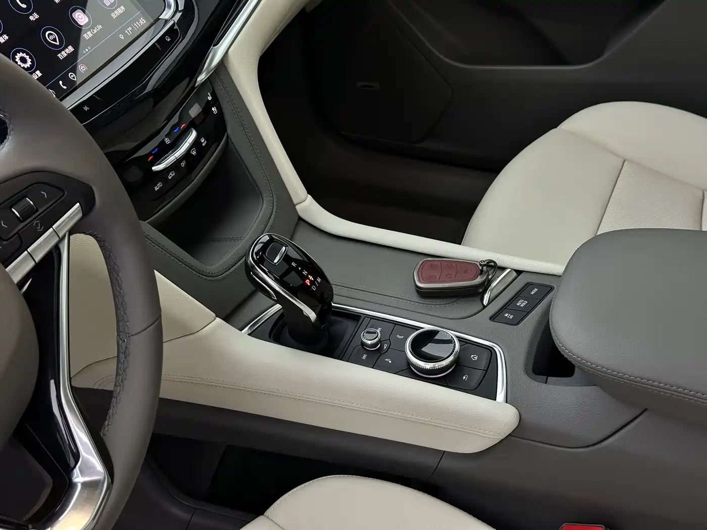 Cadillac XT6 2022 2.0T 6-Seater 4WD Luxury Edition фото 19