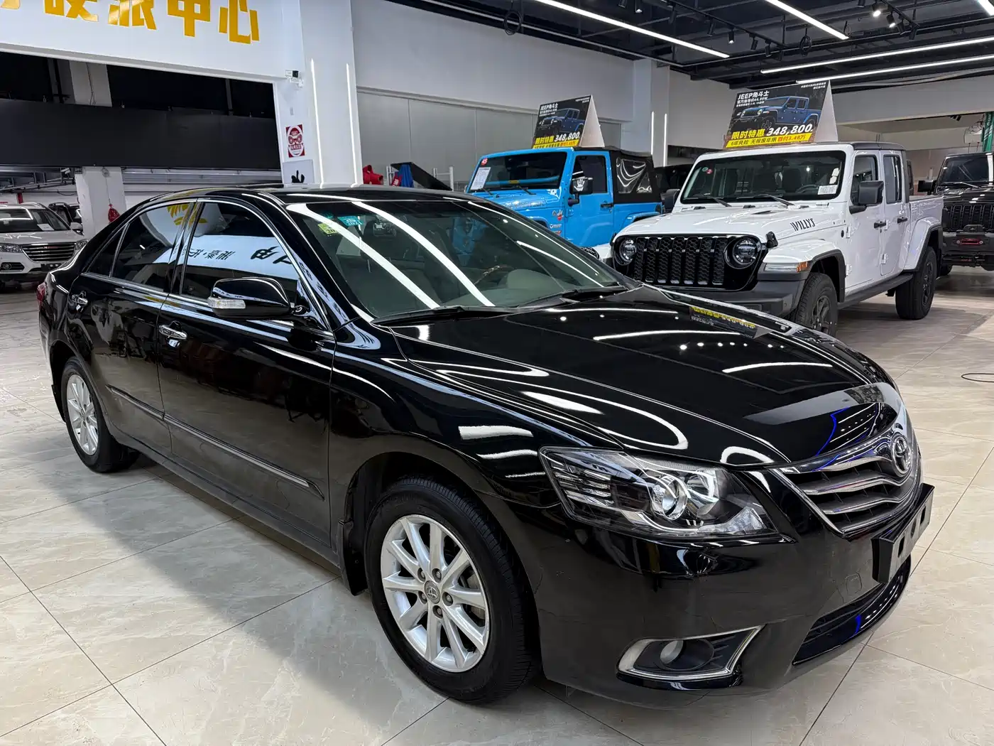 Toyota Camry 2013 200G Classic Luxury Edition фото 3