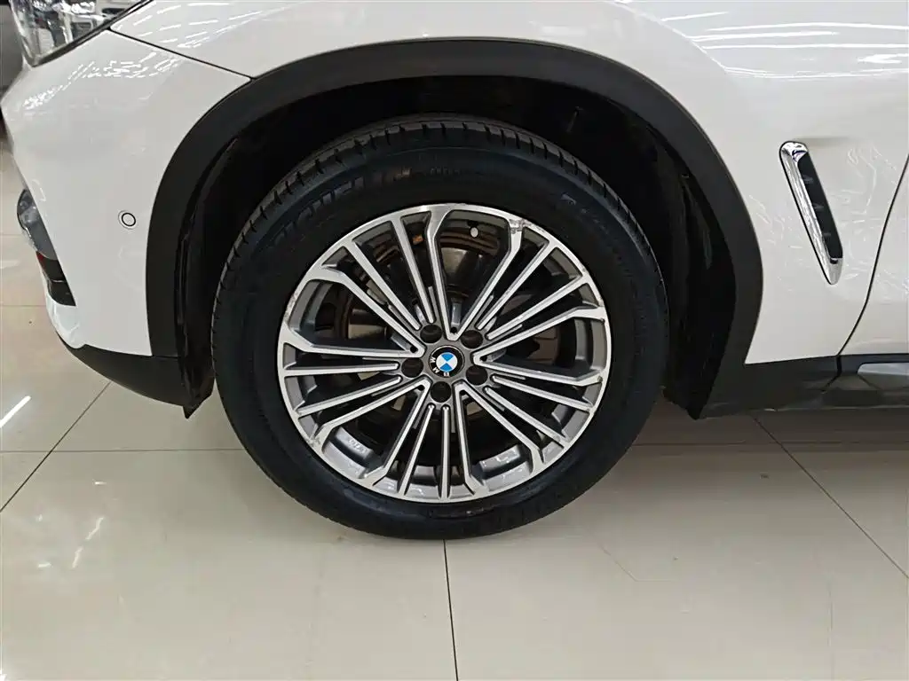 BMW X3 2018 xDrive28i Luxury Package China VI фото 25