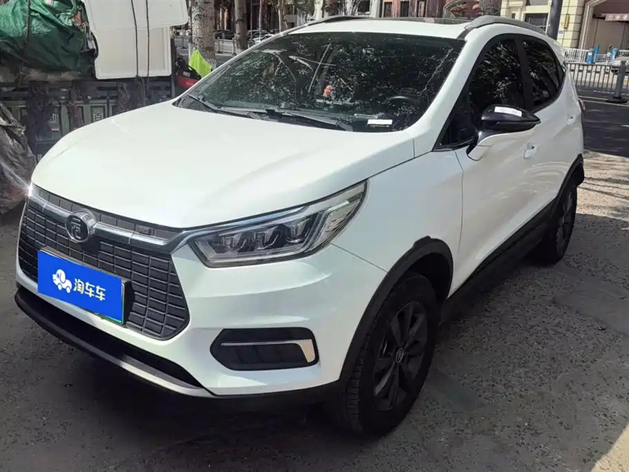 BYD Yuan New Energy 2019 EV360 Smart Connect Edition
