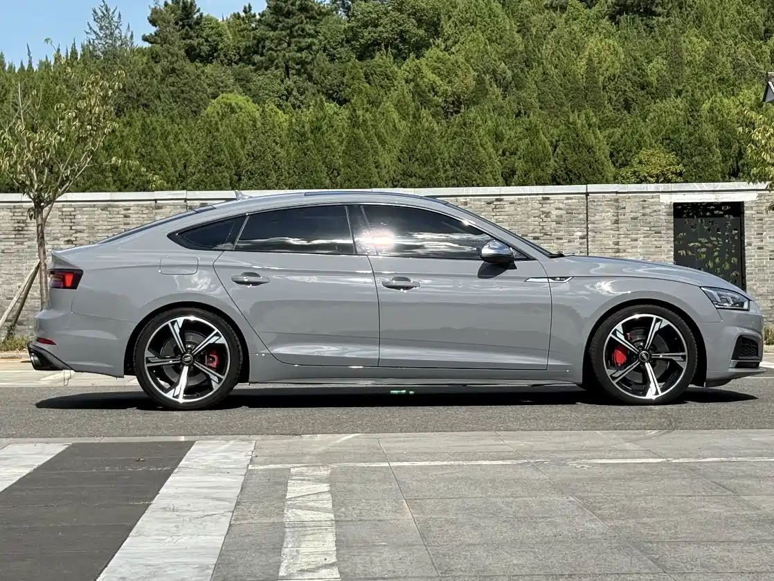 Фото 4 - Audi A5 (Import)