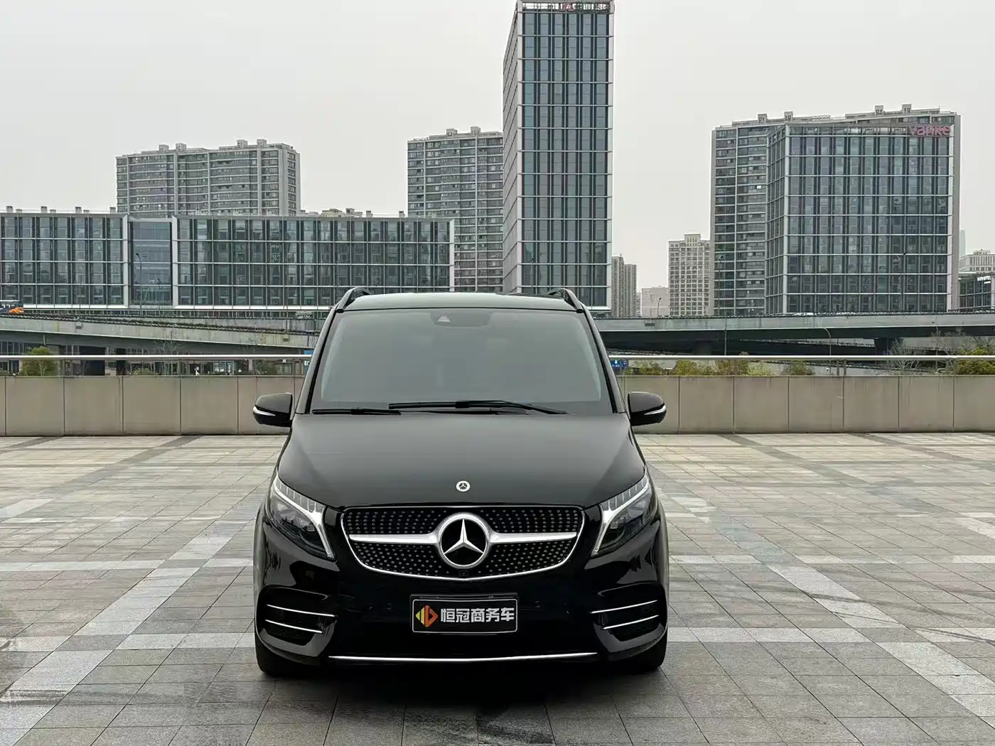 MERCEDES-BENZ V CLASS