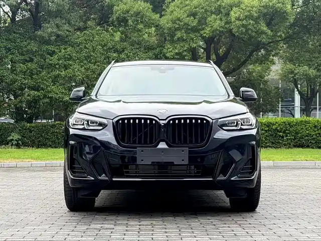 BMW X3 2023 xDrive30i Leading M Night Package