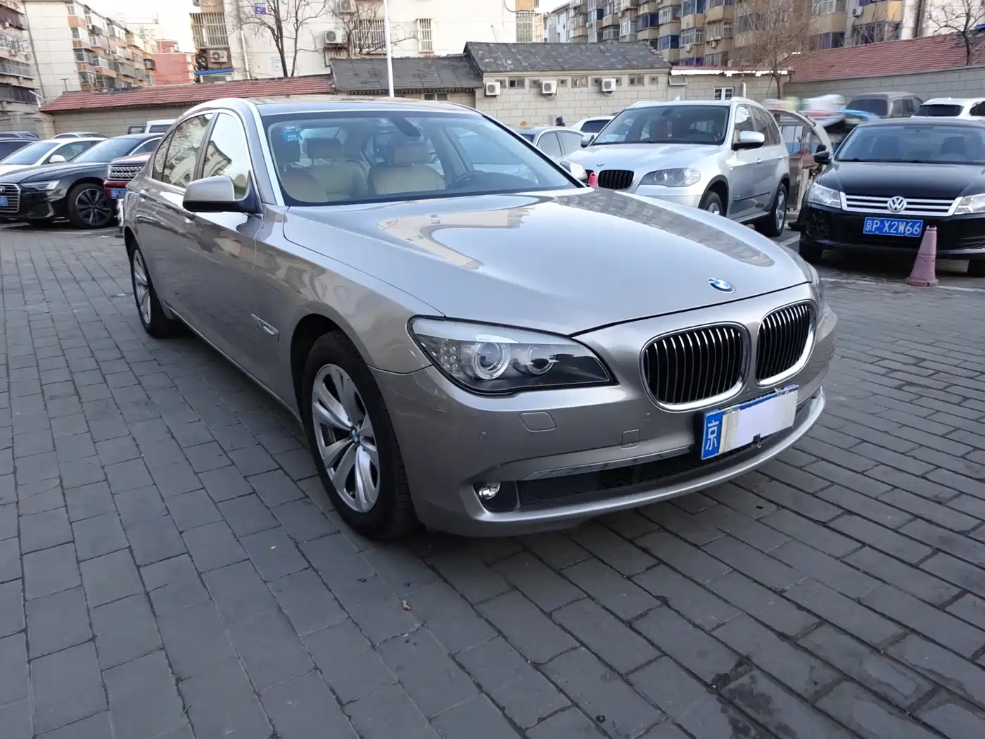 BMW 7 Series 2011 730Li Elegance фото 3