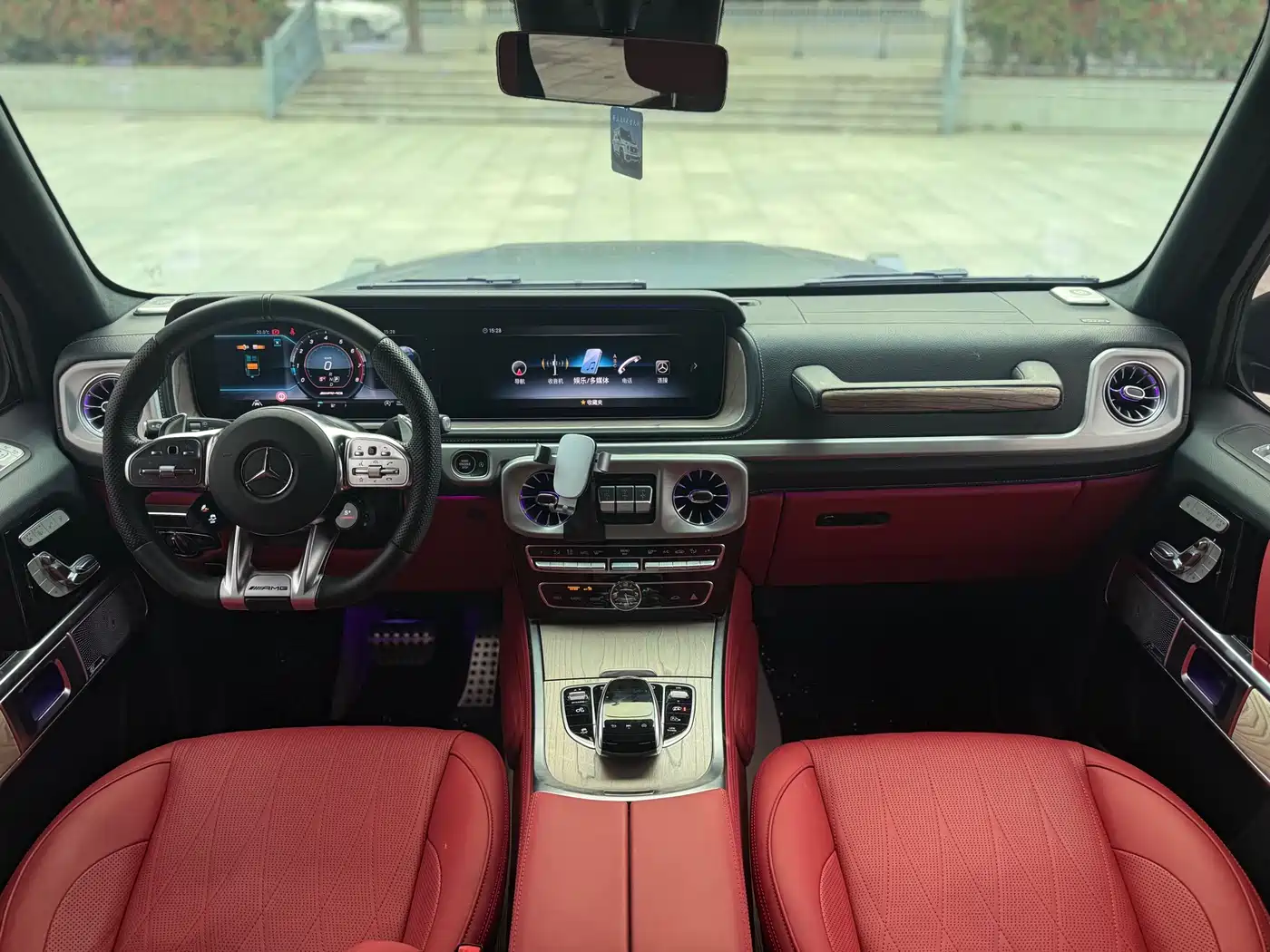 Mercedes-Benz G-Class фото 6