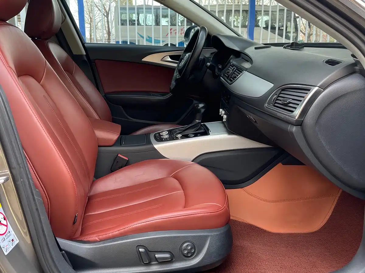 Audi A6L 2014 TFSI Standard фото 12