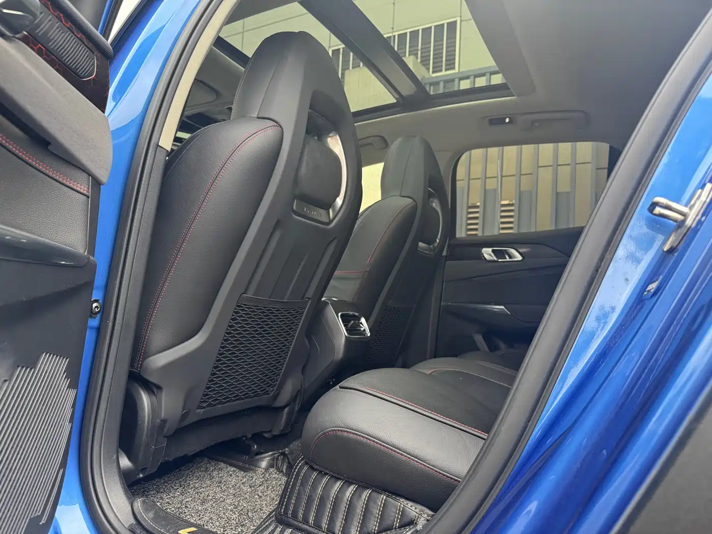 Lynk & Co 02 2018 2.0T Automatic 2WD Jin Pro Version China VI фото 4