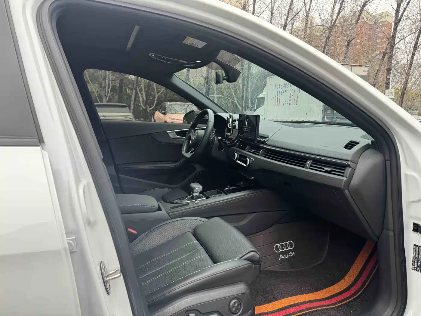 Audi A4L 2024 40 TFSI Luxury Dynamic фото 7