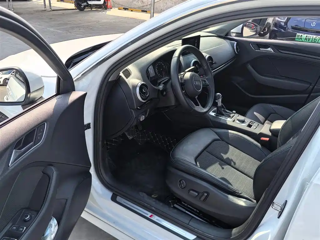 Audi A3 2019 Sportback 35 TFSI Fashion China VI фото 9
