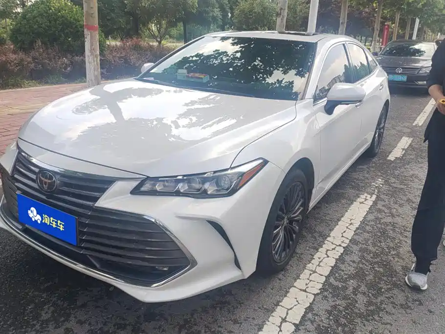Toyota Avalon 2019 2.0L XLE Premium Edition (China VI)