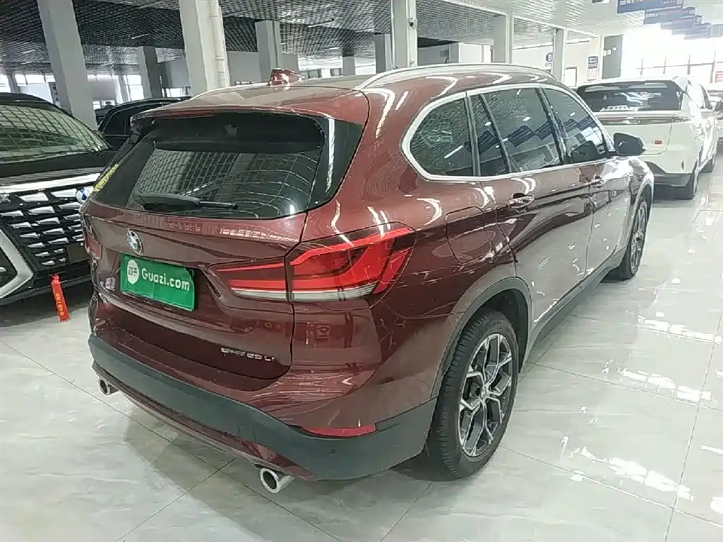 BMW X1 2021 sDrive25Li Leading фото 7