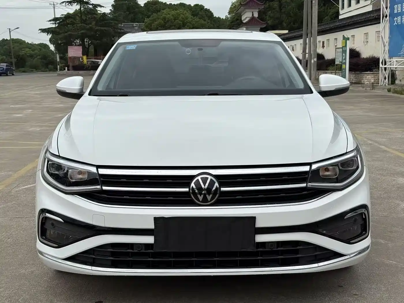 Volkswagen Bora 2023 200TSI DSG Comfort Edition фото 2