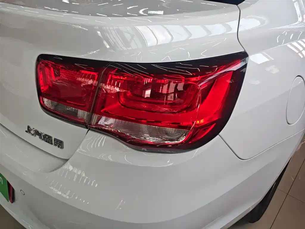 Chevrolet Malibu 2018 530T Automatic Luxury Edition фото 24