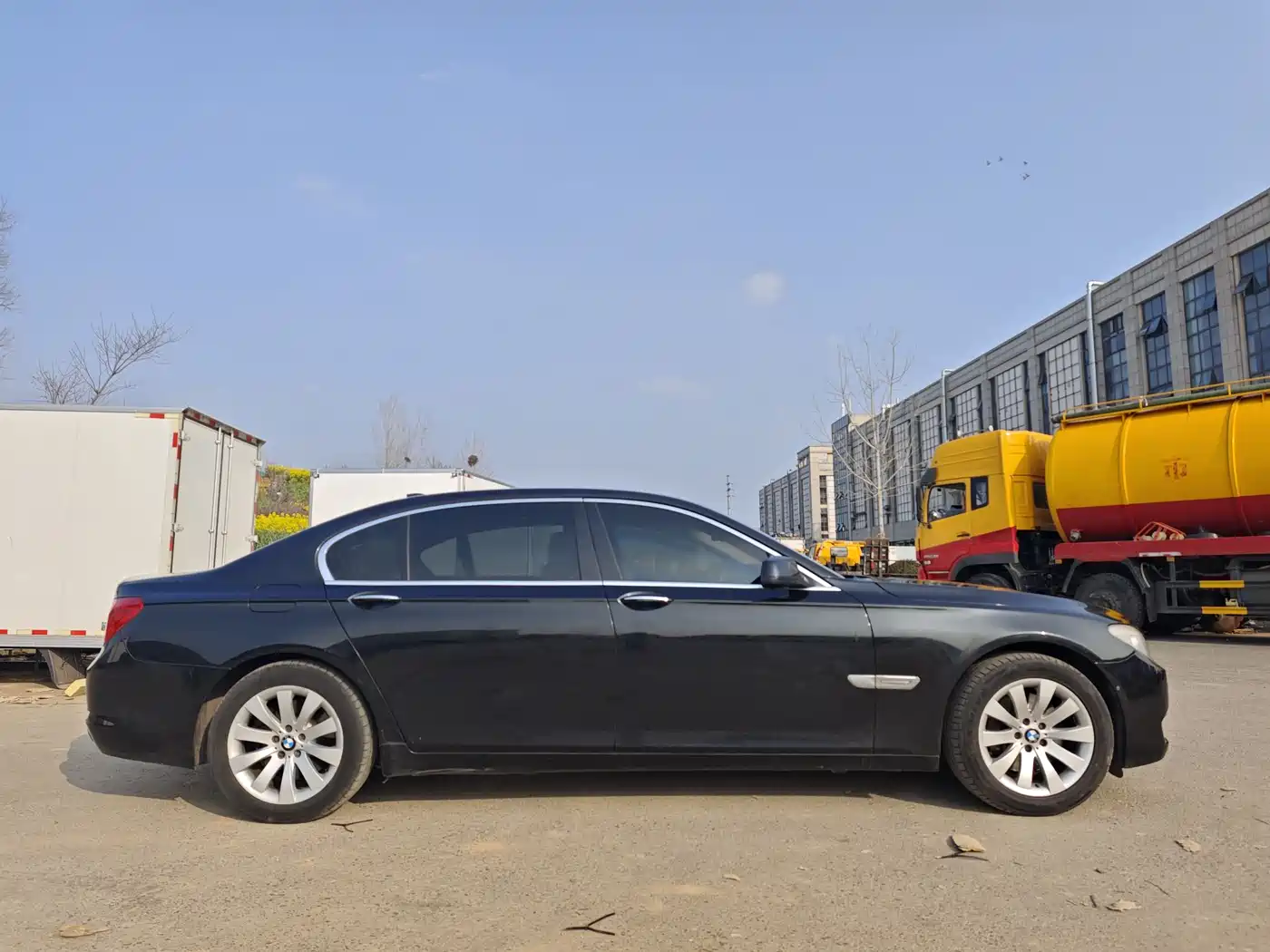 BMW 7 Series 2011 730Li Elegance фото 13