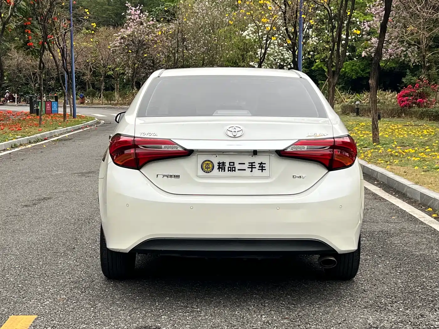 Toyota Levin 2017 Facelift 185T CVT Elite (China V) фото 6