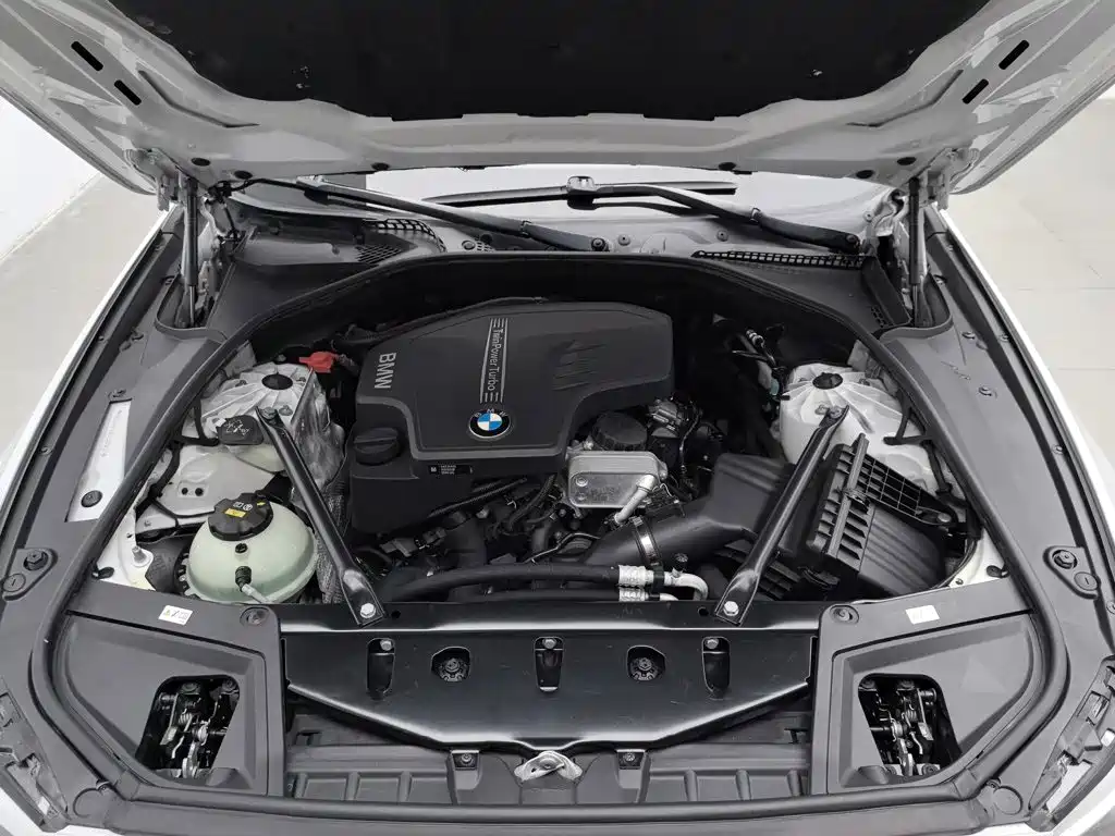 Фото 6 - BMW 5 Series (Import)