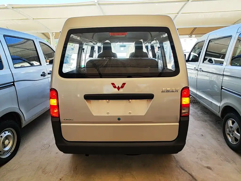 Wuling Motors Wuling Zhiguang 2026 2023 1.5L Utility 5/7-seater