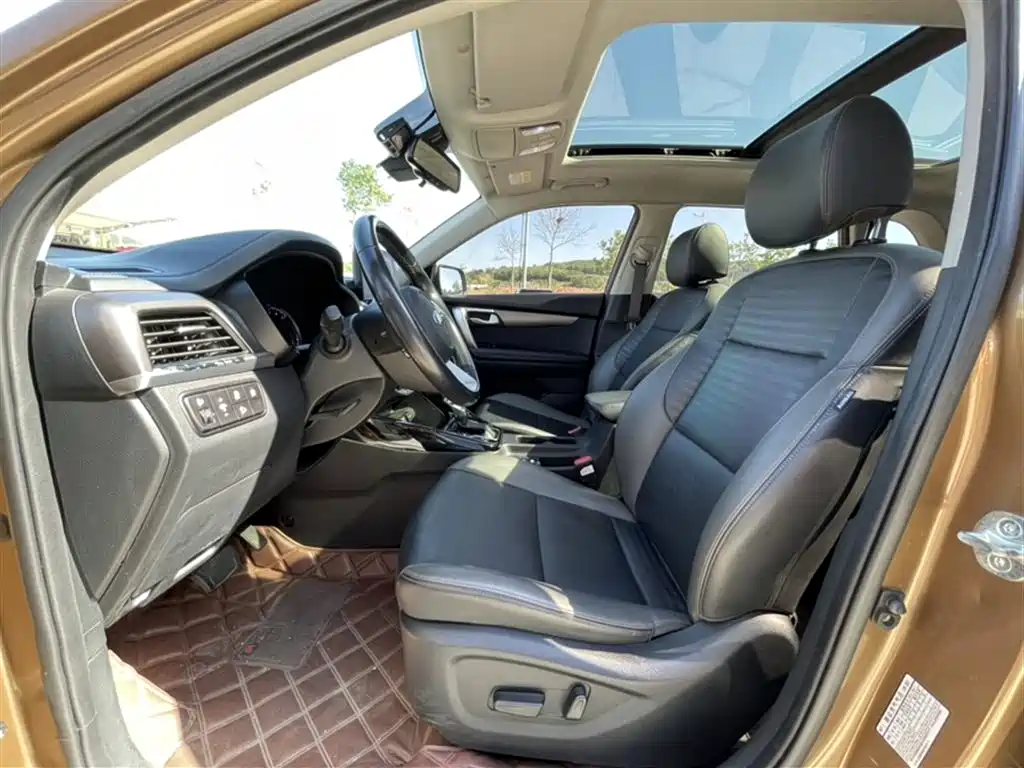 Kia Sportage 2018 2.0L Automatic Smart Luxury (China V) фото 9