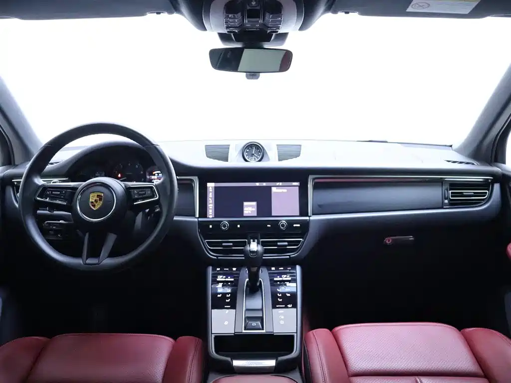 Porsche Macan 2023 Macan 2.0T фото 15