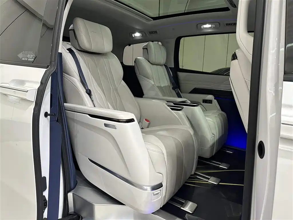 Buick Century 2023 2.0T 6-Seat World Edition фото 16