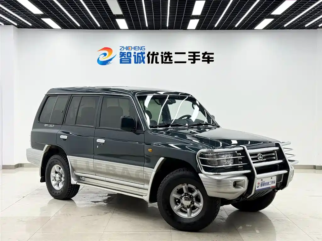 Leopaard Black King Kong 2009 2.4L Manual 4WD фото 17