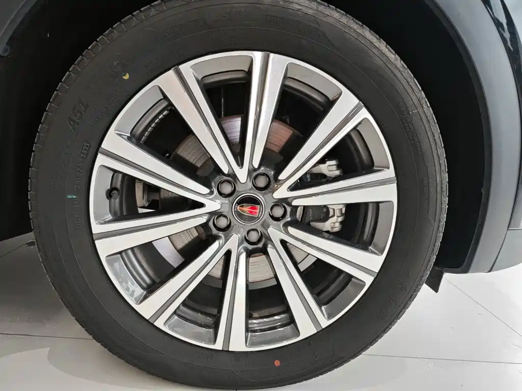 Hongqi HS7 PHEV 2026 2025 Revised Model 2.0T PHEV 4WD 2 Million Units Commemorative Edition 6-Seater