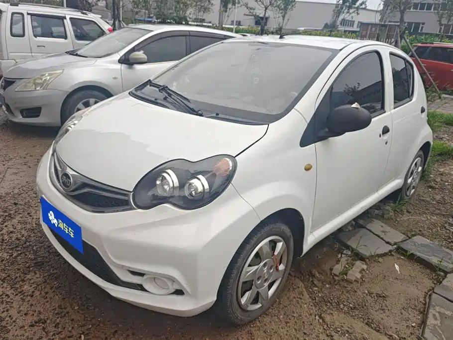 BYD F0 2017 2015 1.0L AMT Xuan Cool Edition