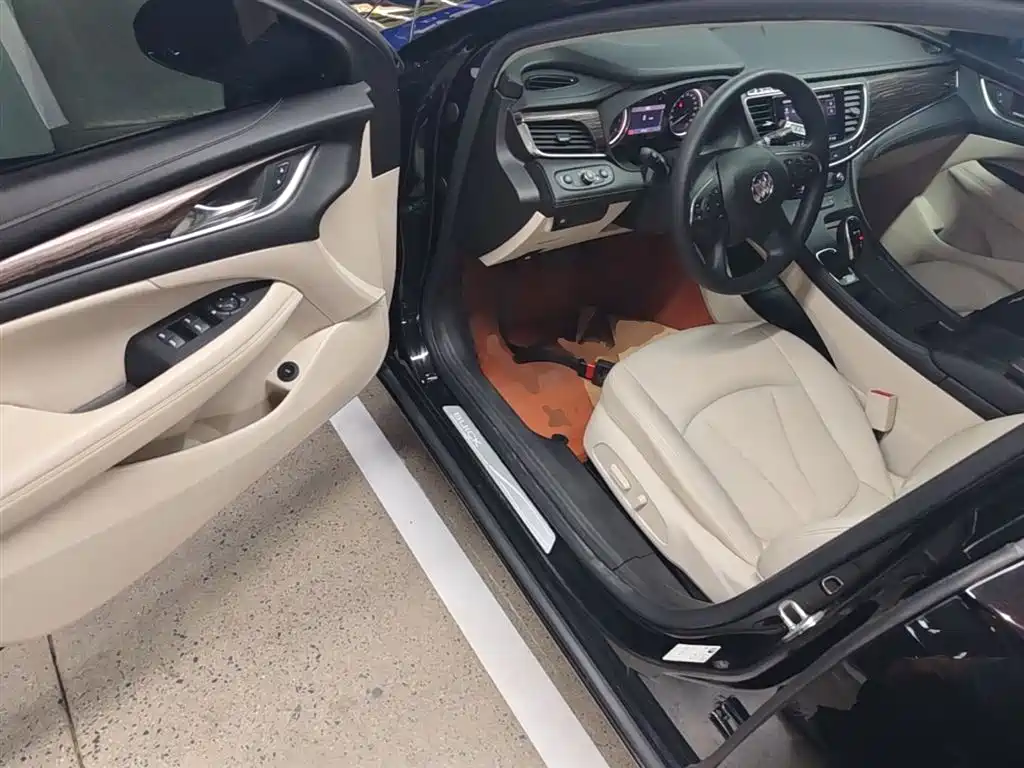 Buick LaCrosse 2019 28T Elite Edition фото 16