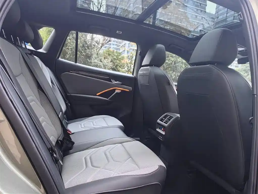 Volkswagen Tayron 2025 Model Tayron L 380TSI 4WD Luxury Easy Package фото 9