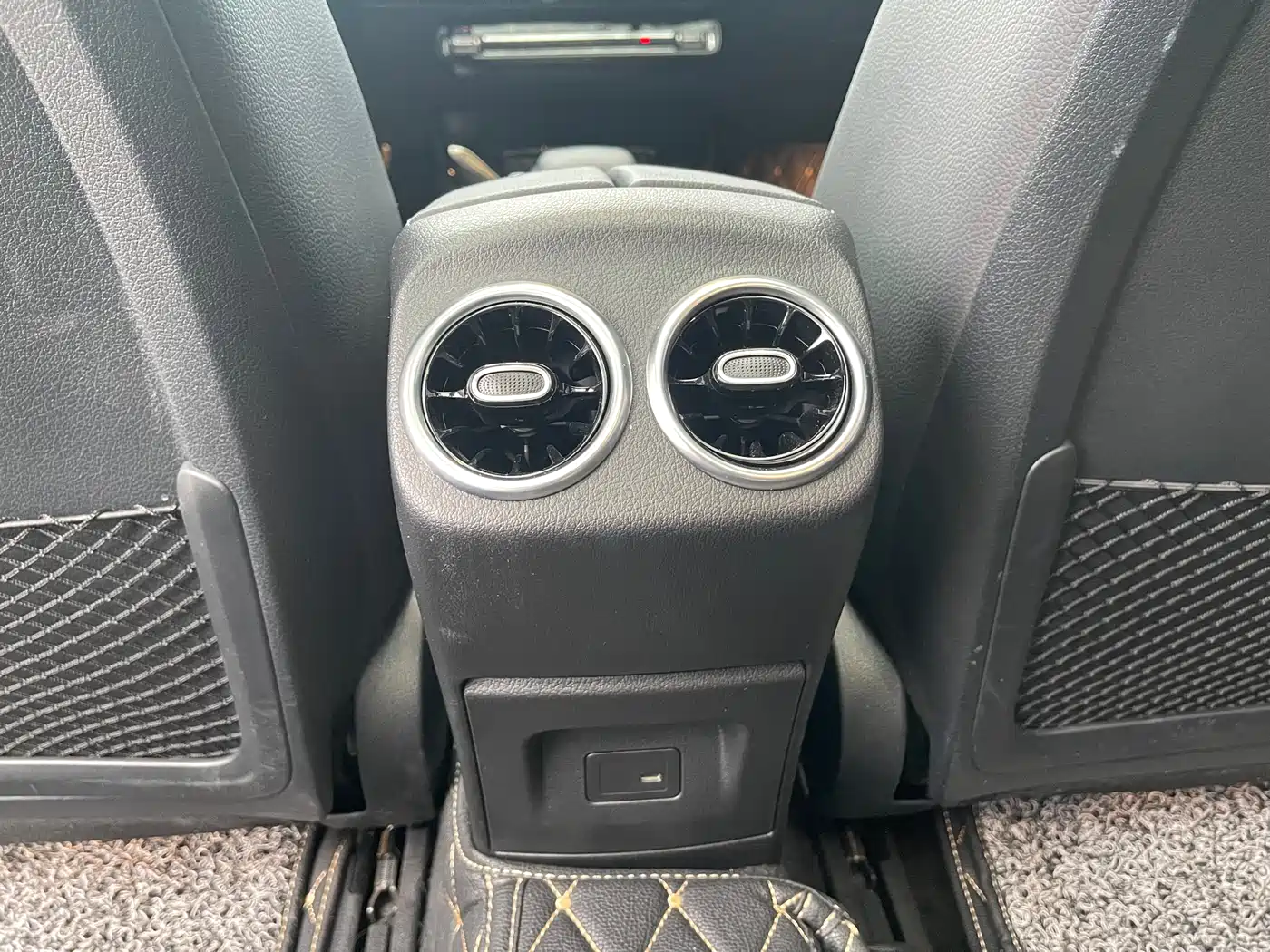 Mercedes-Benz A-Class 2021 A 200 L Sport Sedan Fashion Edition фото 12