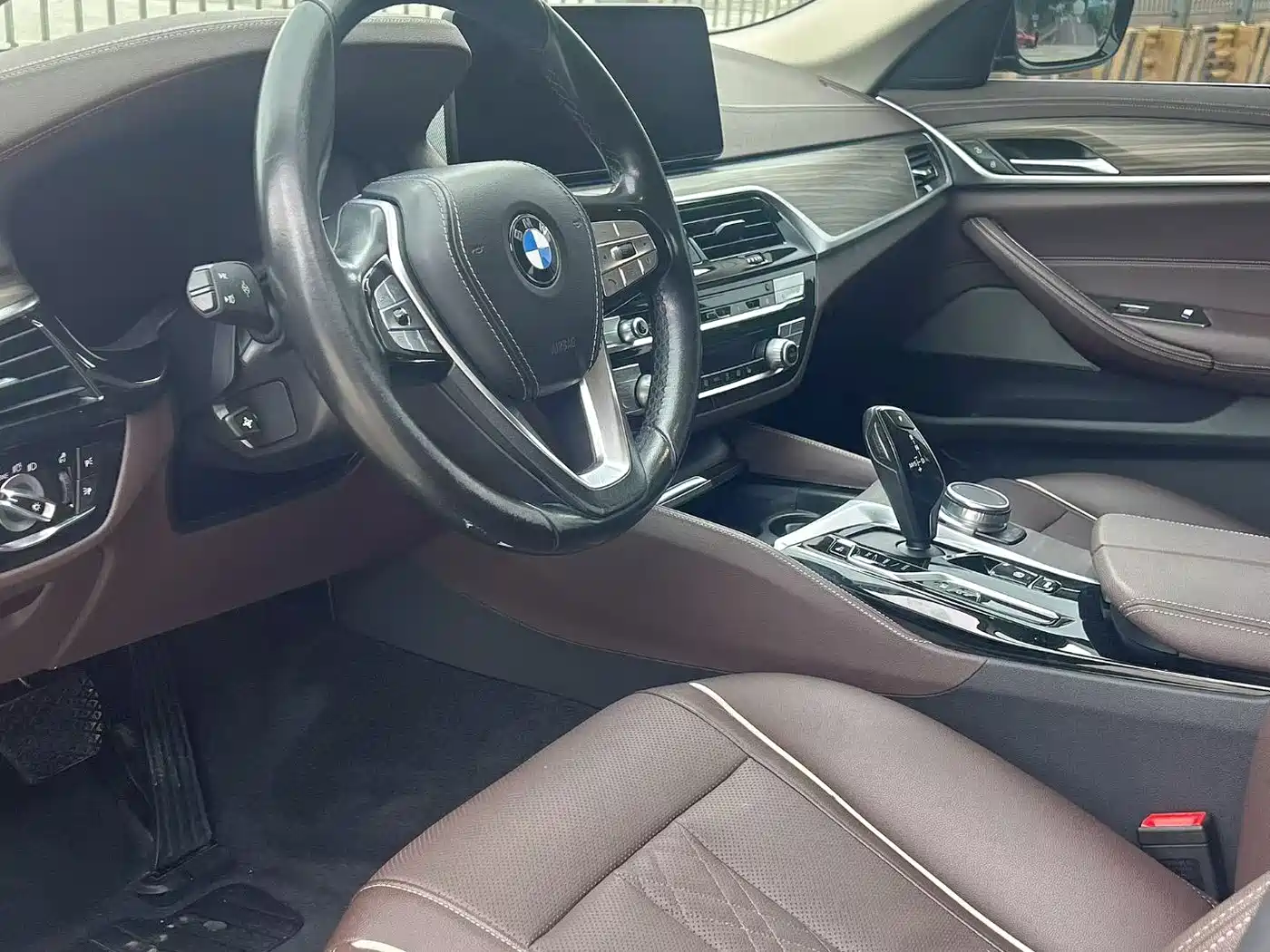 BMW 5 SERIES NEW ENERGY