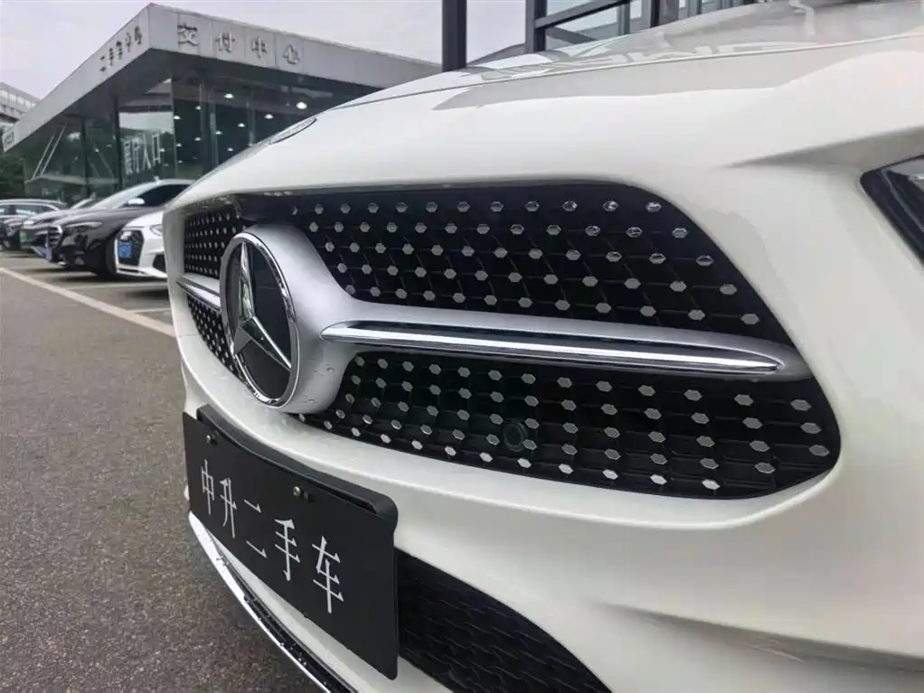 Mercedes-Benz CLS 2021 CLS 300 Sport фото 9