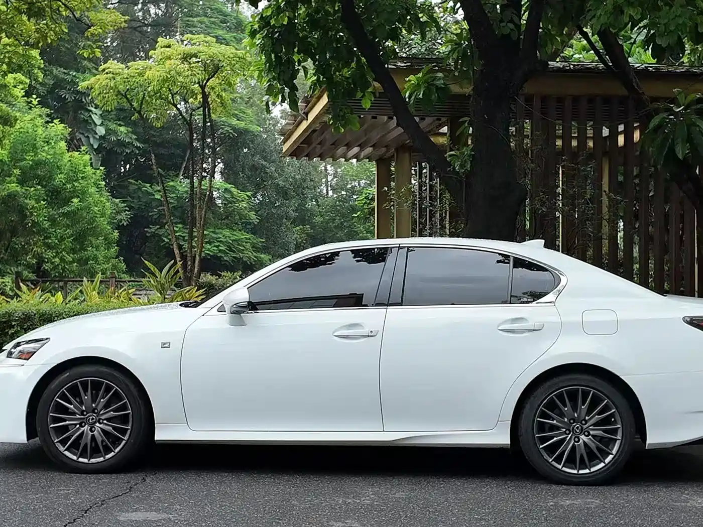 Lexus GS 2017 2016 200t F SPORT