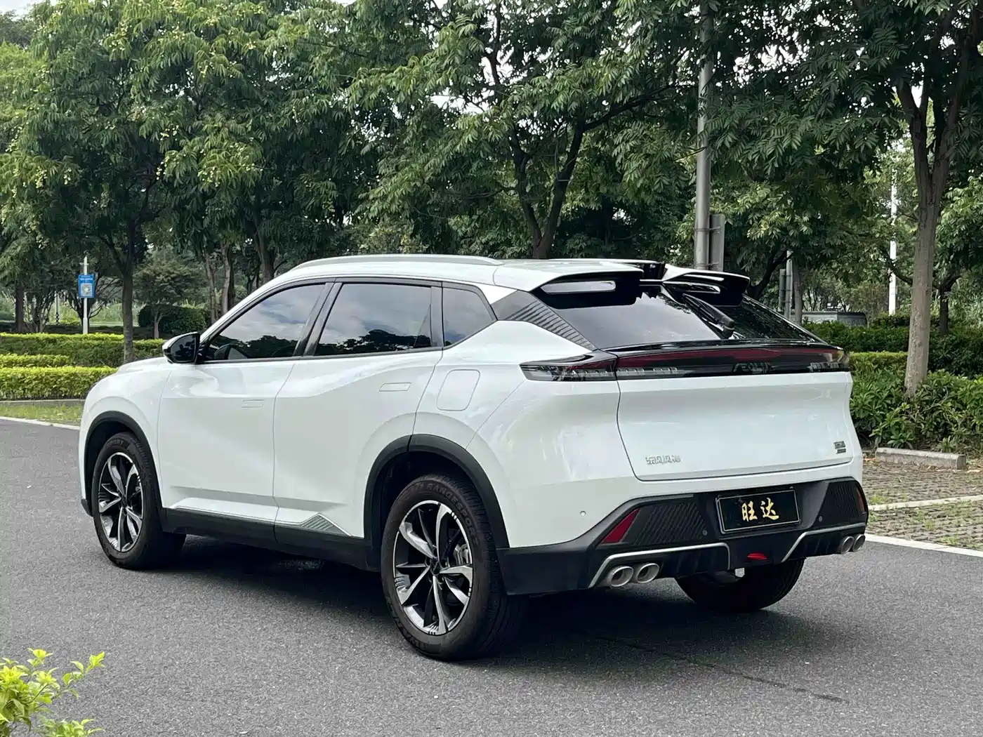Dongfeng Aeolus Haohan 2024 2024 Glory Edition DH-i 1.5T Luxury