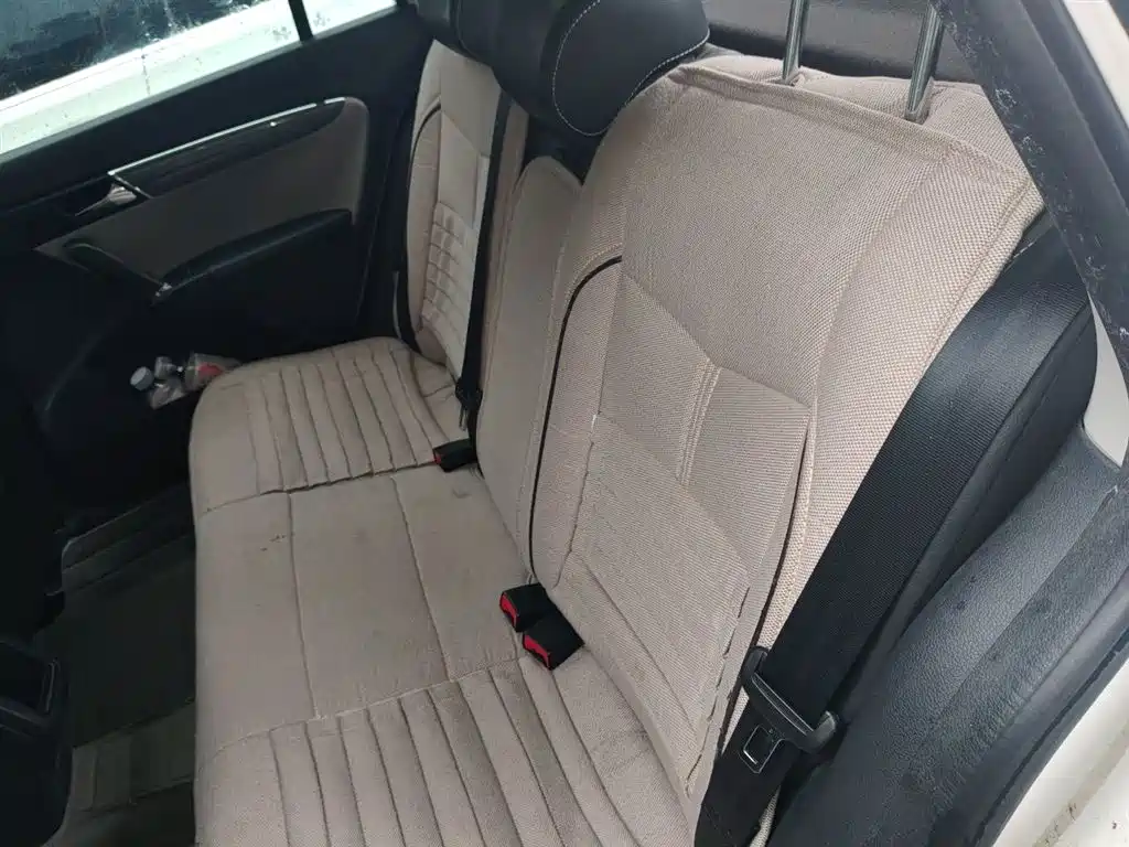 Volkswagen Gran Lavida 2014 1.6L Auto фото 15