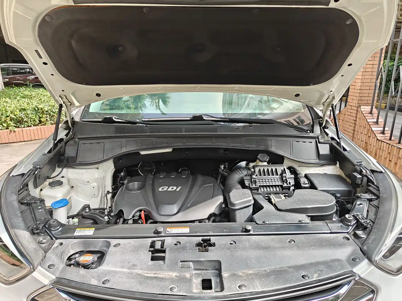Hyundai Santa Fe 2015 2.4L Automatic 2WD Smart 5-seater фото 34