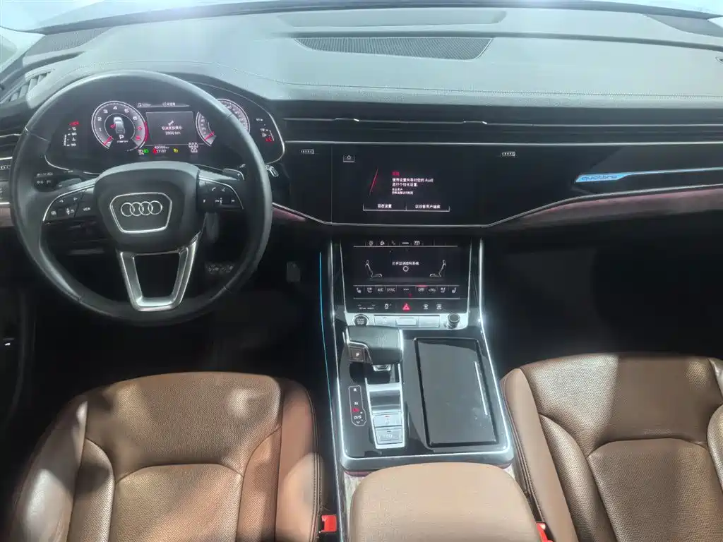 Audi Q7 2023 55 TFSI quattro S line Sport фото 6