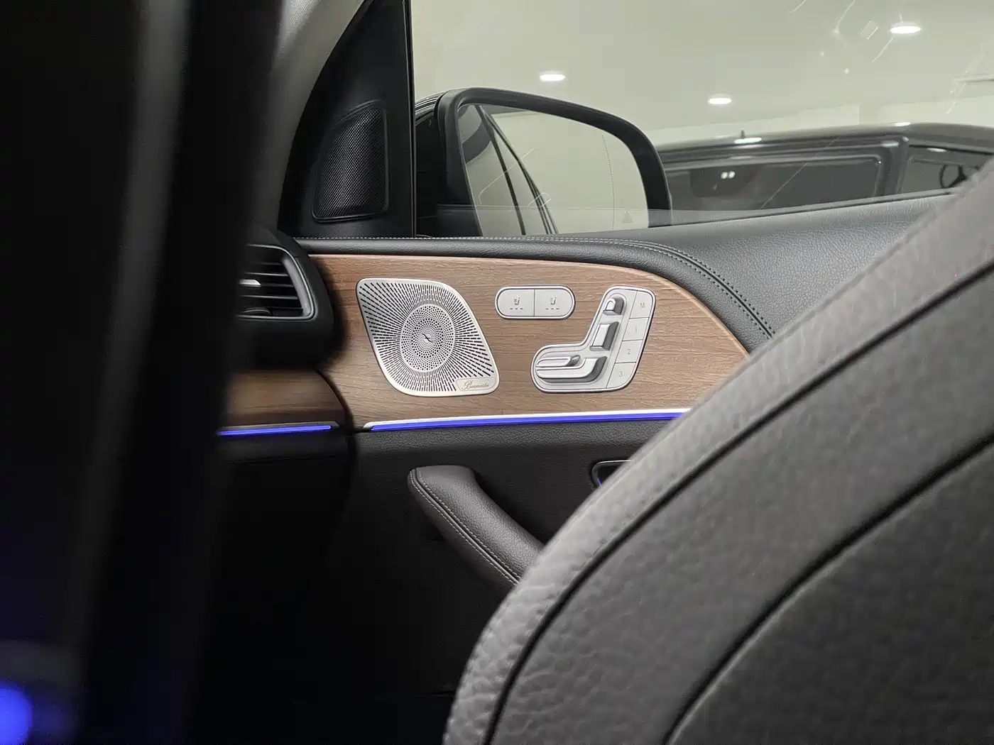 Mercedes-Benz GLS 2022 Facelift GLS 450 4MATIC Luxury фото 26