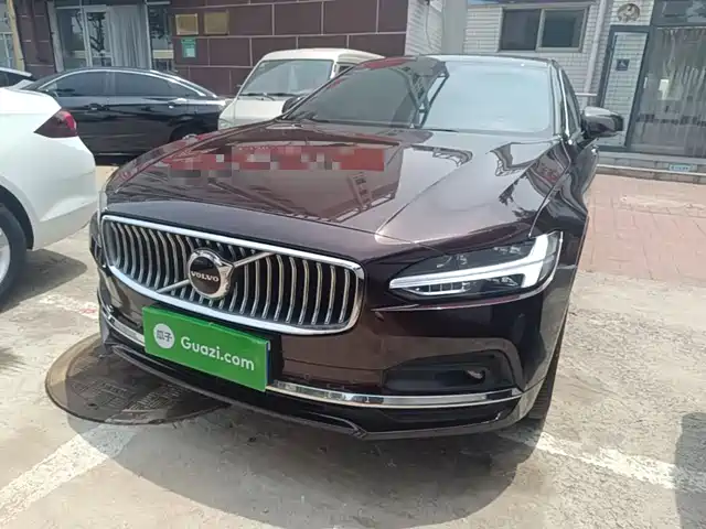 Volvo S90 2021