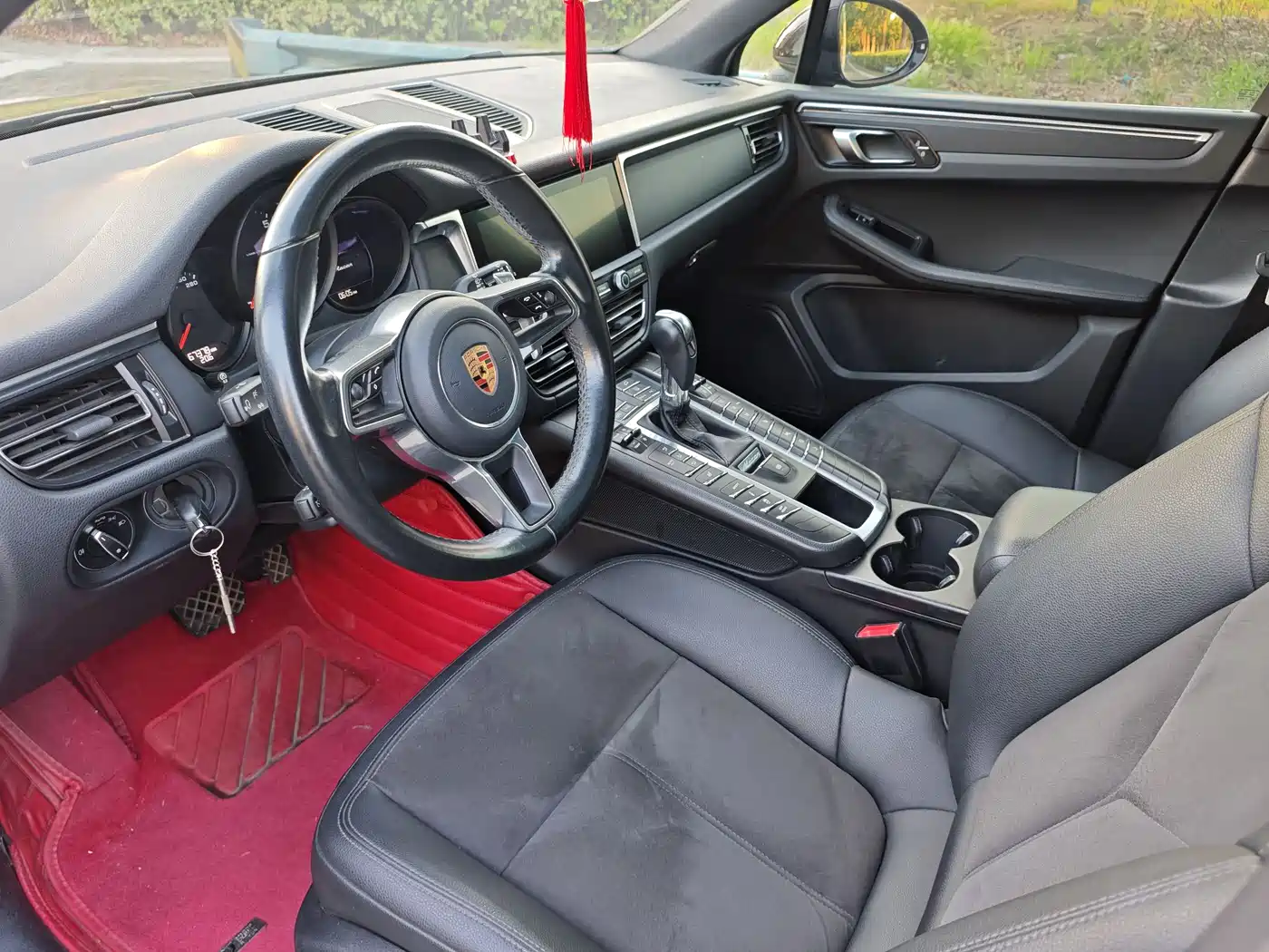 Porsche Macan 2018 Macan 2.0T фото 9