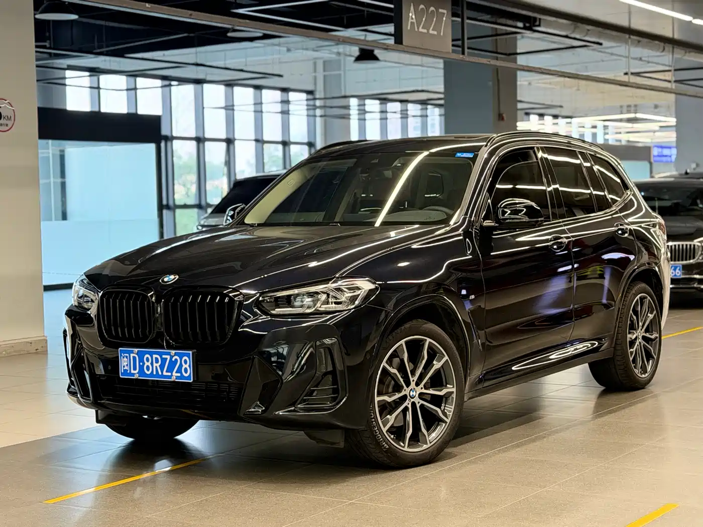 BMW X3 2023 xDrive30i Leading M Night Package