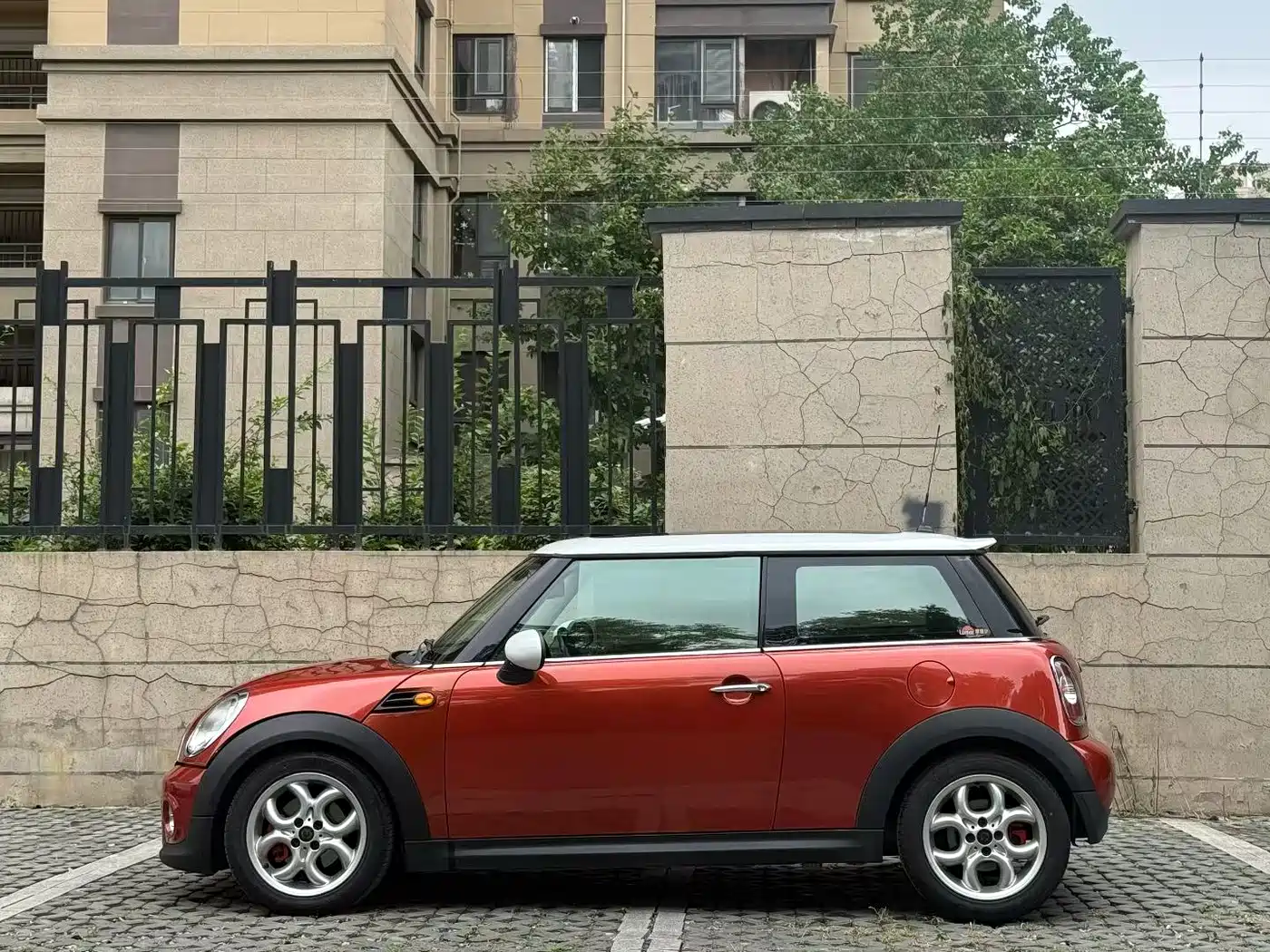 Фото 5 - MINI MINI