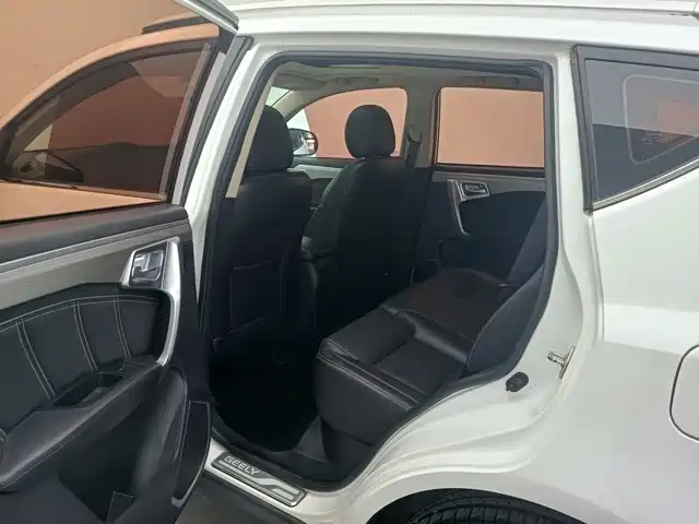 Geely Emgrand X6 2017 2016 1.8L Manual Luxury