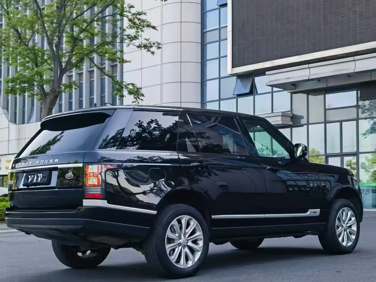 Land Rover Range Rover 2016 3.0 SC V6 Vogue LWB фото 8