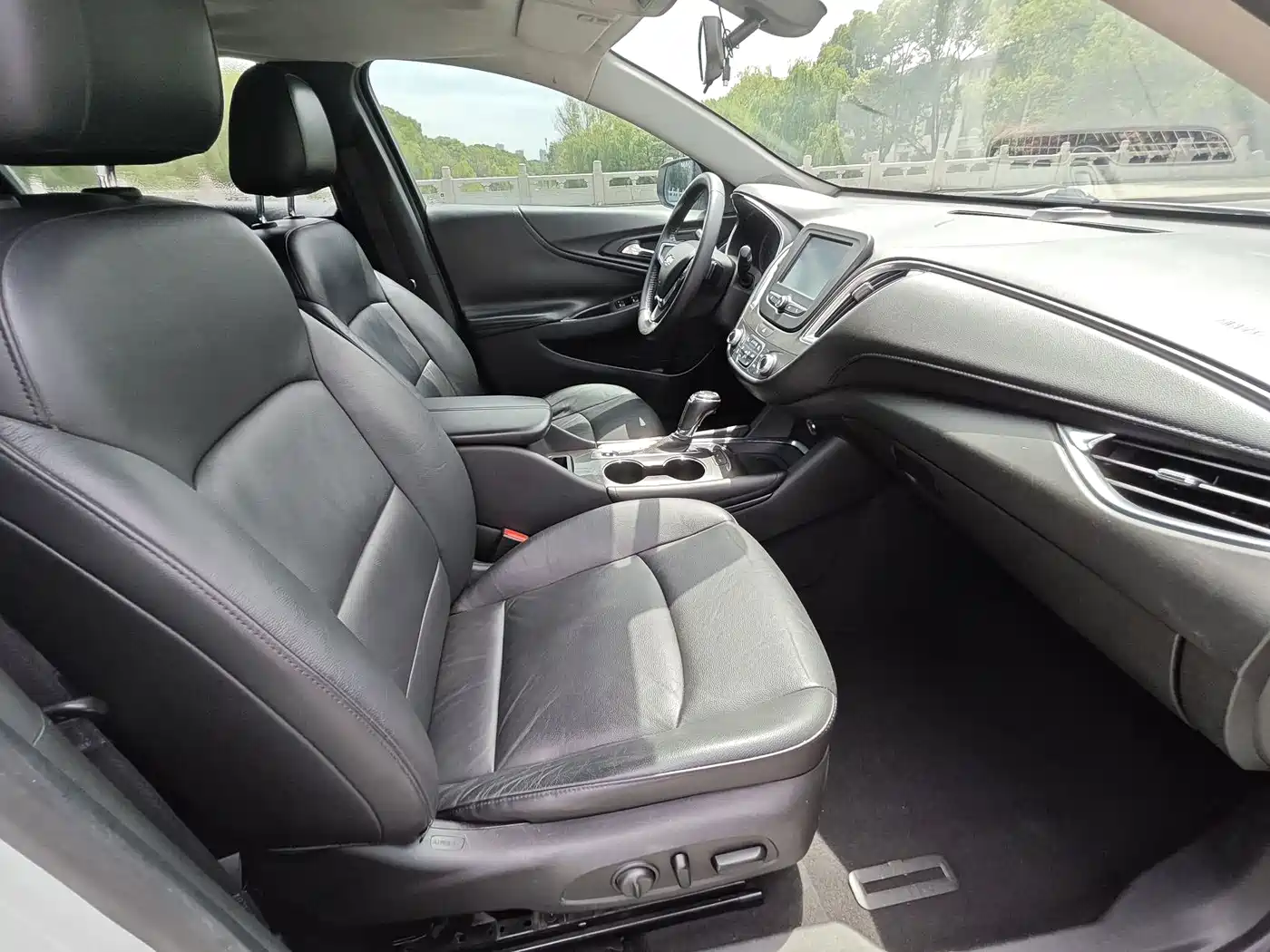 Chevrolet Malibu XL 2017 1.5T Auto Sport Edition фото 14